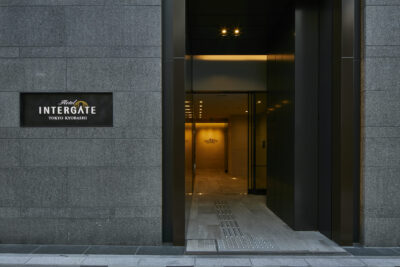 【ホテルインターゲート東京 京橋様】「一歩先のおもてなしへ」 “ノーと言わない接客”を支える、当日空港配送サービス導入事例
